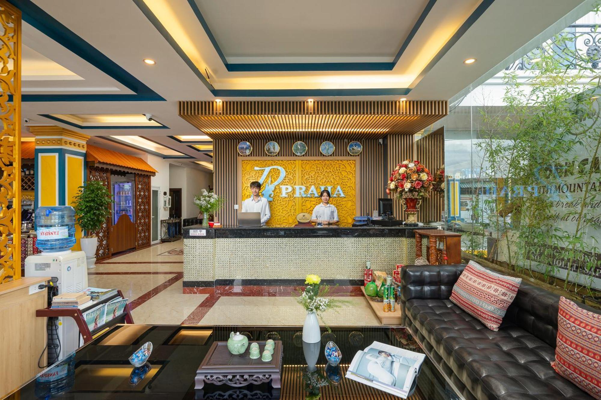 Sapa Praha Hotel Exterior photo