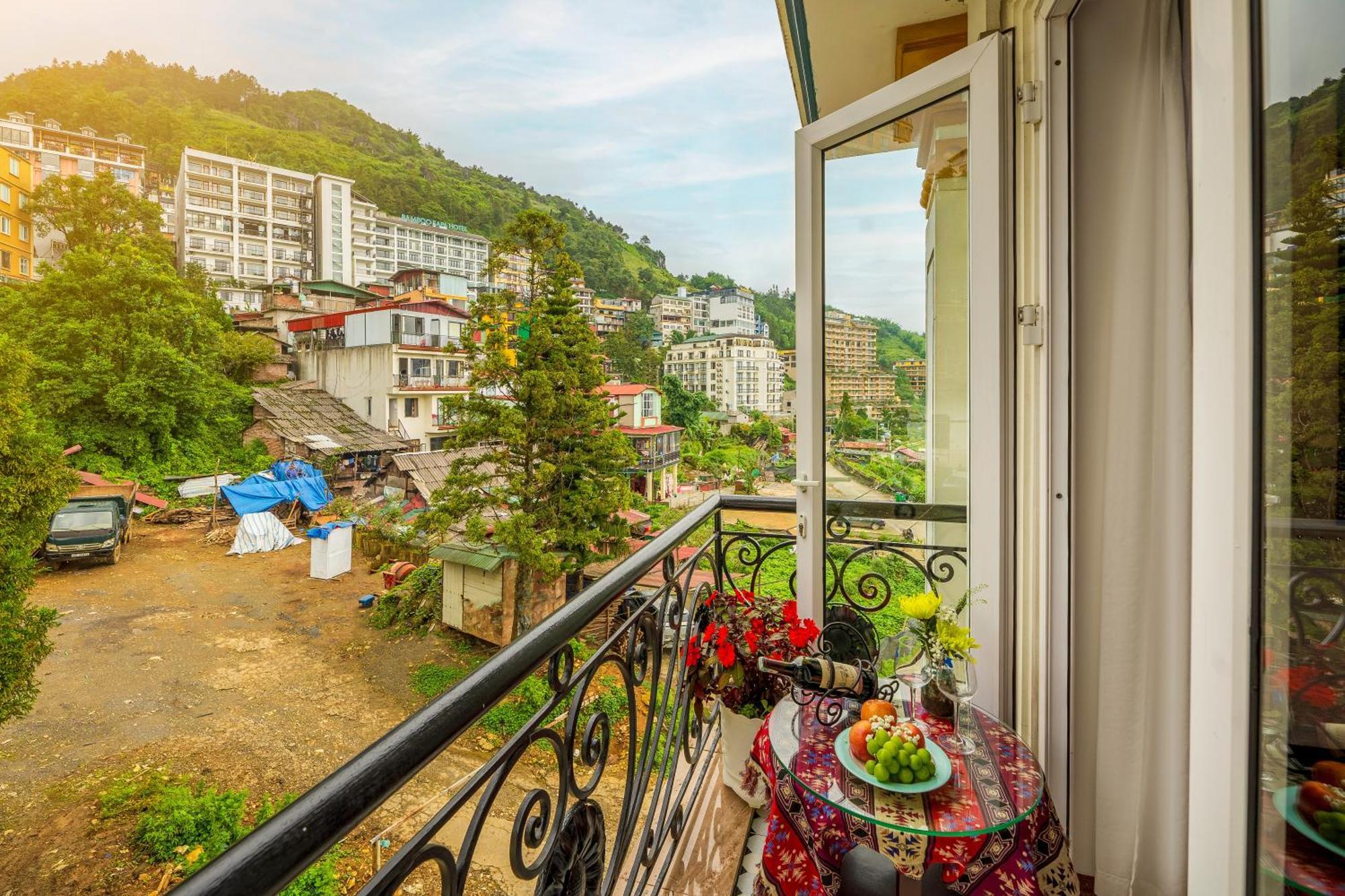 Sapa Praha Hotel Exterior photo